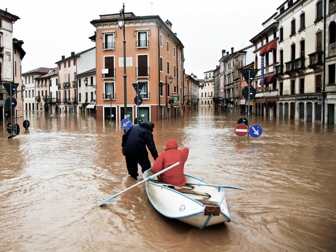 A picture of the 2010 flood in Vicenza